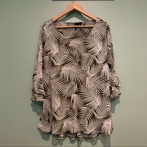 New Directions Sage Green Palm Leaf Print Shell 2X